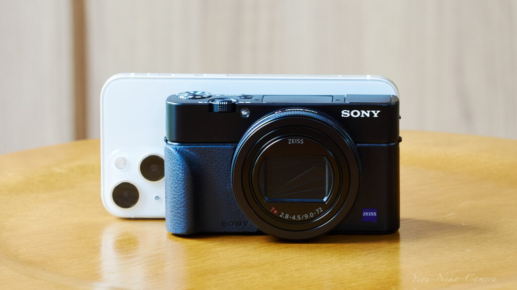 RX100m7|iPhone 13 mini とのサイズ比較