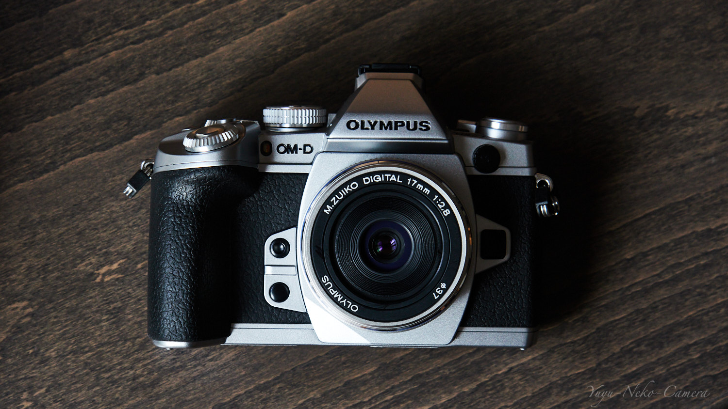 OLYMPUS OM-D E-M1｜優れたデザイン