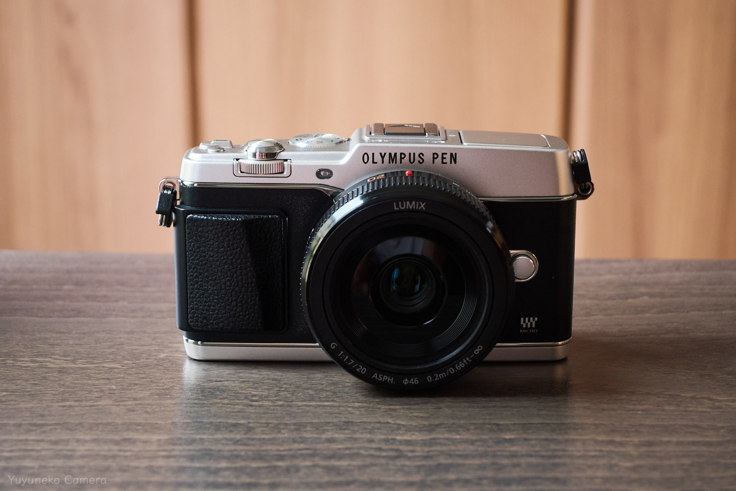 OLYMPUS PEN E-P5 + LUMIX G 20mm/F1.7