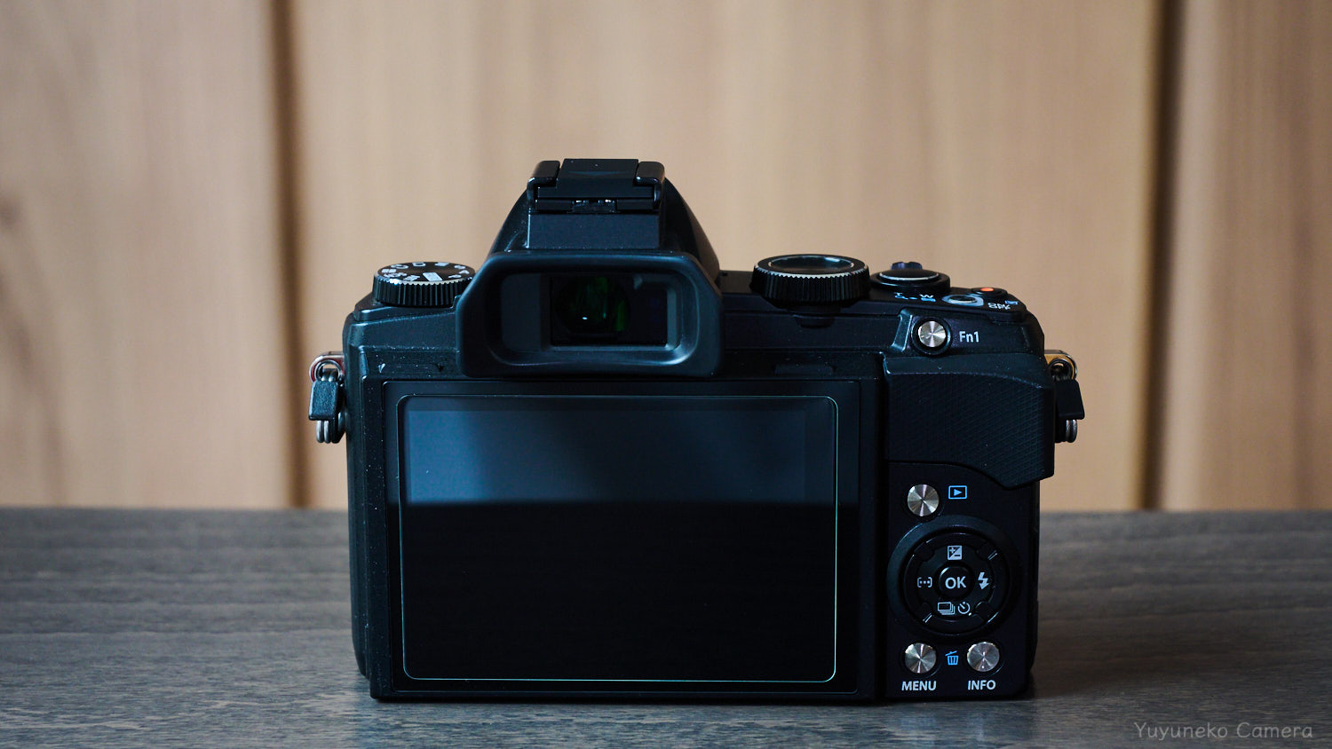 OLYMPUS STYLUS1|背面