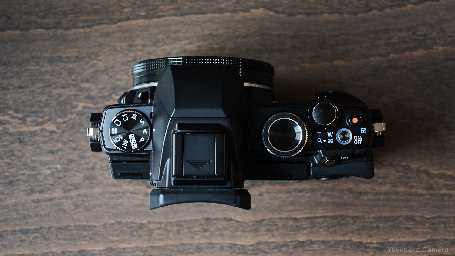 OLYMPUS STYLUS1|上面(軍幹部)