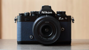 Nikon Zfc + NIKKOR Z DX 16-50mm|前面