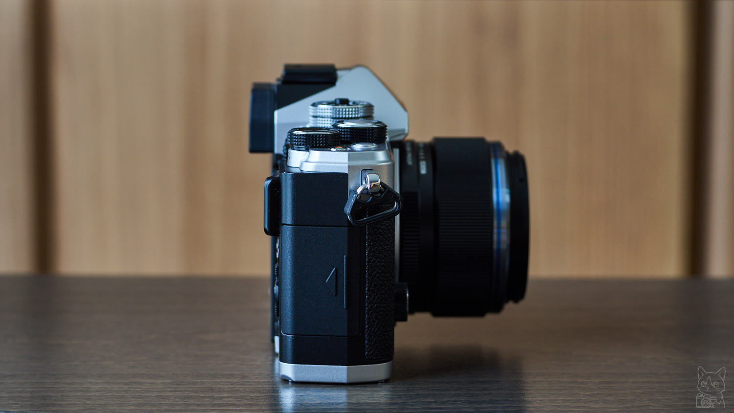 OM-3 側面2