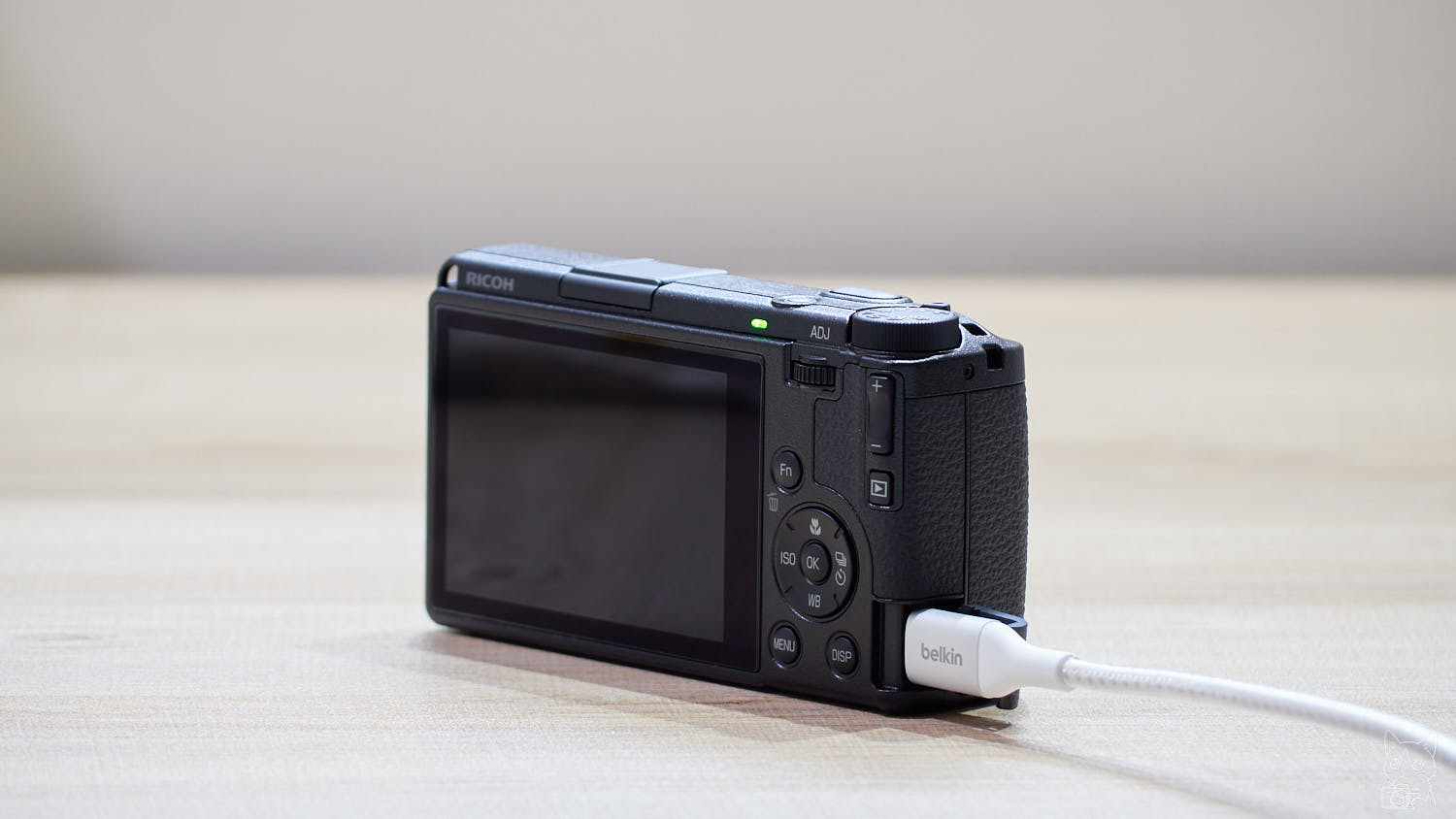 RICOH GR IV|USB-Cケーブル接続