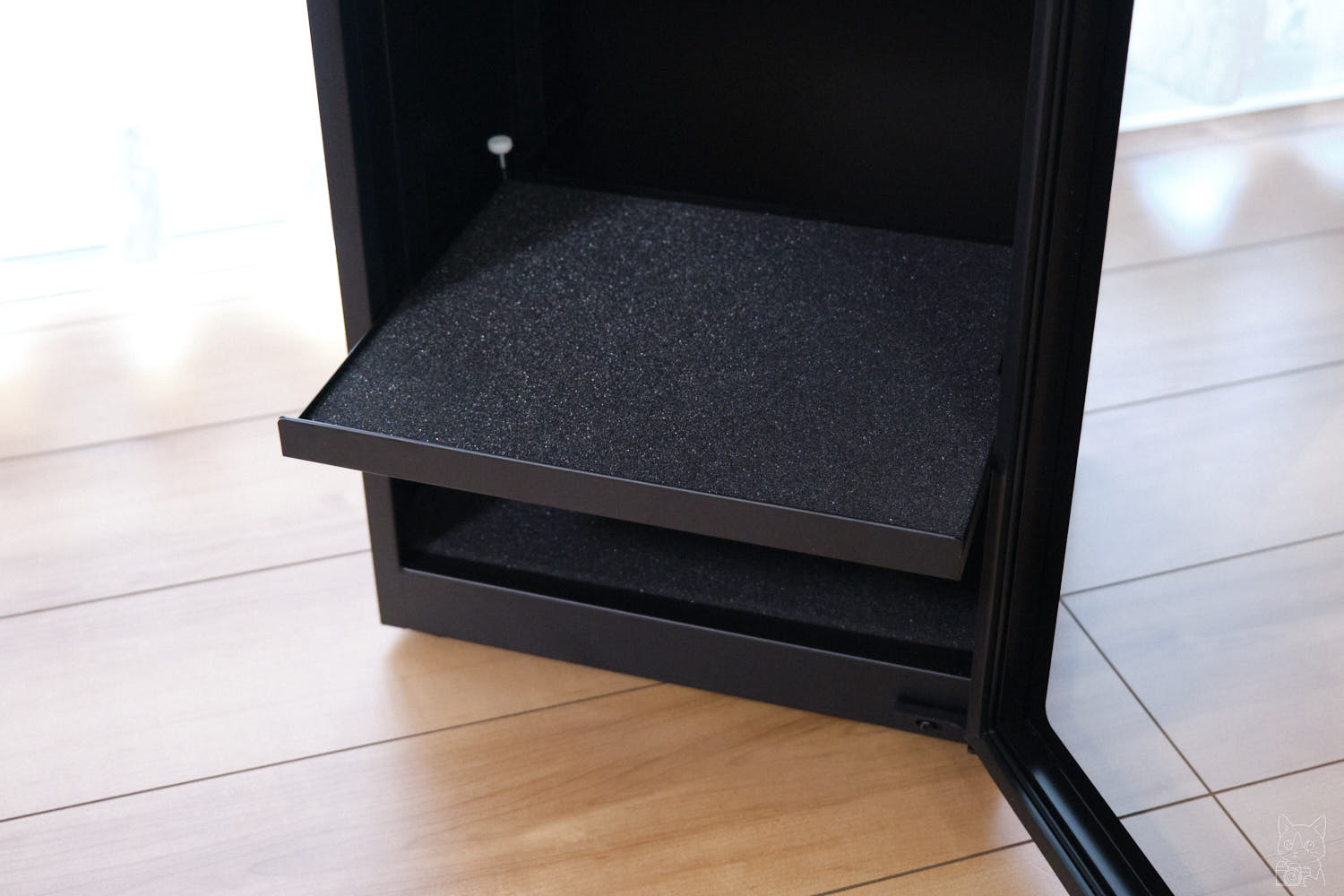 トーリ・ハン 防湿庫 PD-55｜引き出し