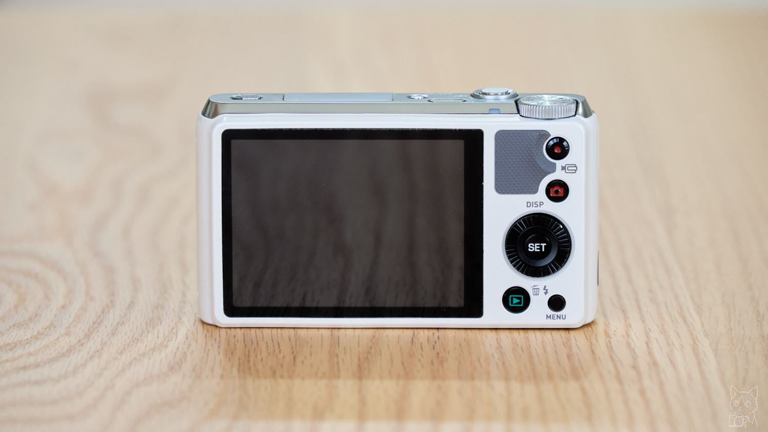 CASIO EXILIM EX-ZR700｜背面