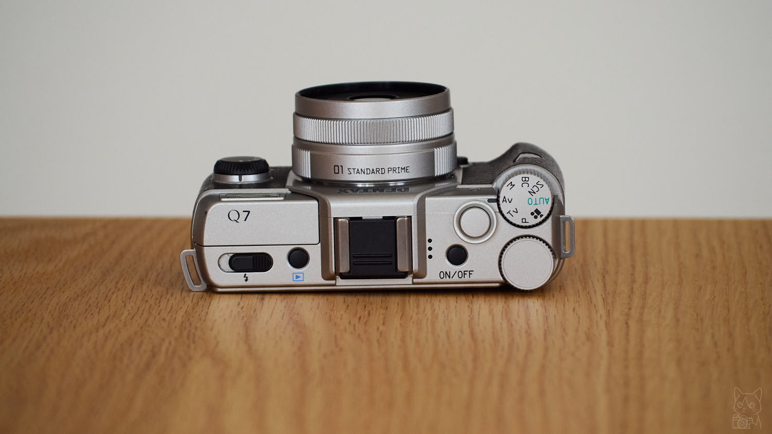 PENTAX Q7｜上面（軍幹部）