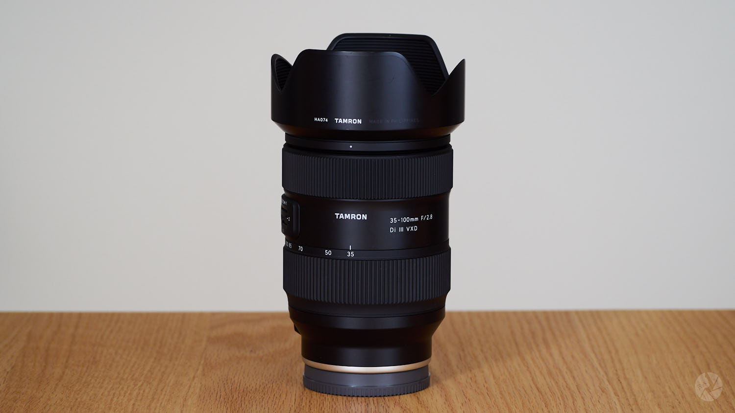 35-100mm F/2.8 Di III VXD|フード装着